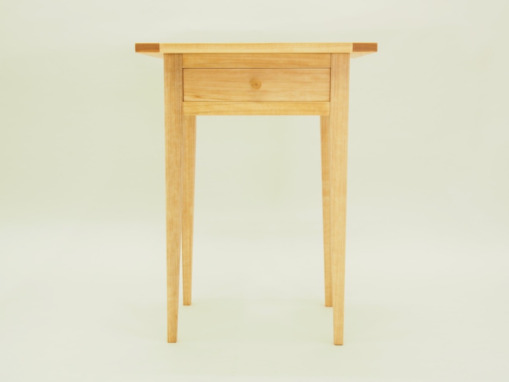 シェーカースタイル　サイドテーブル