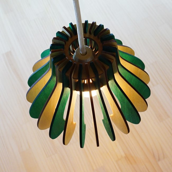 「マッシュ（フォレストグリーン）」木製ペンダントライト 照明　インテリア　北欧 フォレストグリーン マッシュ