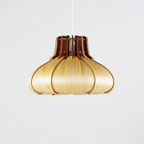 木製ペンダントライト「オニオン（ひのき）」 ｜木のあかり