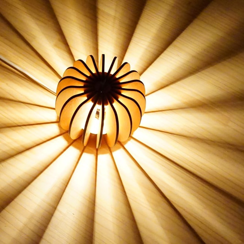 木製フロアランプ「かぼちゃ（メープル）」｜ナチュラル照明｜北欧