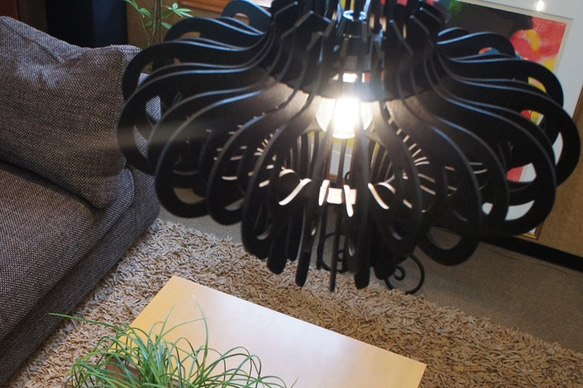 「キノコ」木製ペンダントライト 照明　インテリア 4枚目の画像