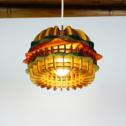 「ハンバーガー」木製ペンダントライト 照明　インテリア　ダイニング　人気 2枚目の画像