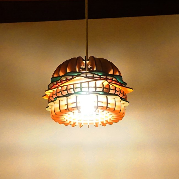 「ハンバーガー」木製ペンダントライト 照明　インテリア　ダイニング　人気 6枚目の画像