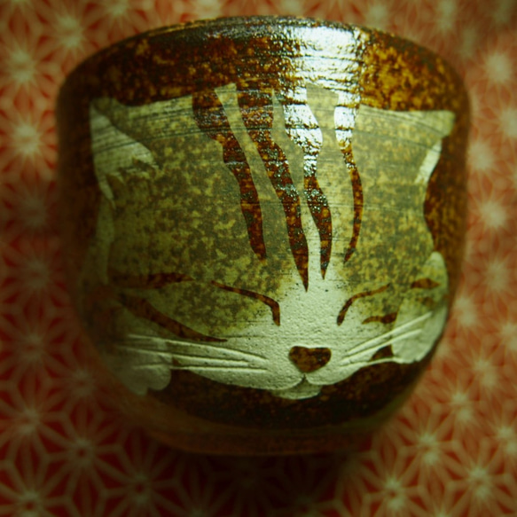 自作陶器シリーズ「眠り猫の湯呑み32」 5枚目の画像