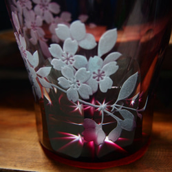 切子ロックグラス「金赤桜」 4枚目の画像