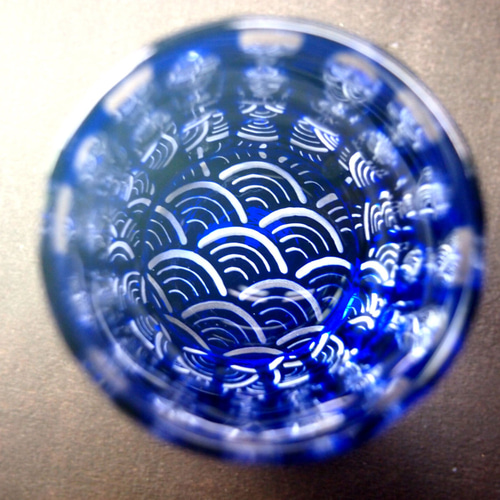 江戸切子　青いカットガラス盃 14個セット 江戸切子 青いカットガラス盃 14個セット 江戸切子 青いカットガラス盃 14