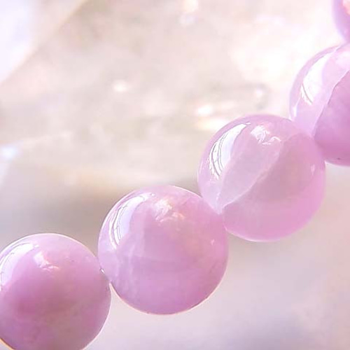 ナイジェリア産 ミルキーピンク クンツァイトブレスレット