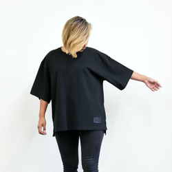 [限時優惠 1444 日元] Ladies Big Silhouette T-shirt Leather Tag Black T 第1張的照片