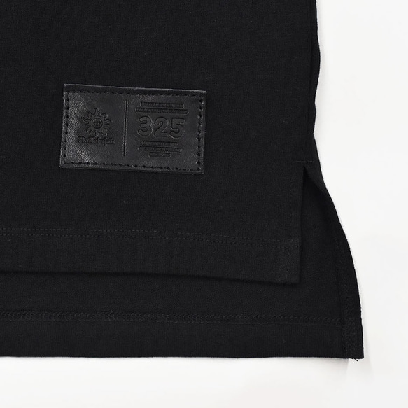 [限時優惠 1444 日元] Ladies Big Silhouette T-shirt Leather Tag Black T 第6張的照片