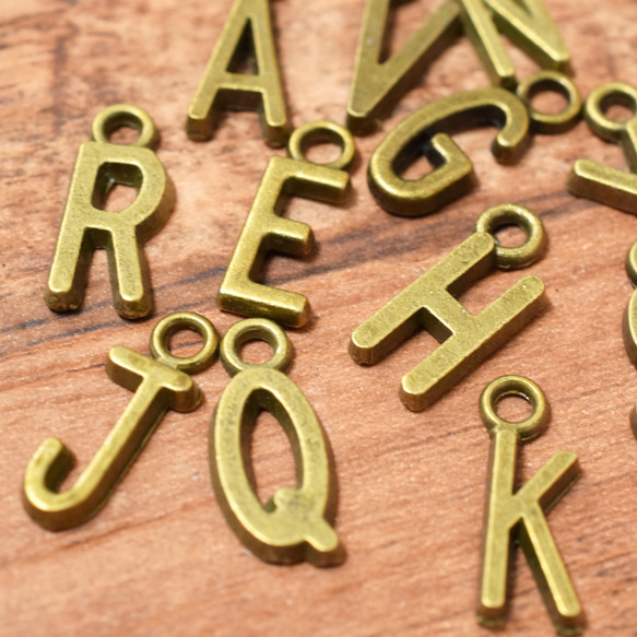 K18コンビ　アルファベットA チャーム K18コンビ アルファベットA チャーム K18コンビ アルファベットA チャーム