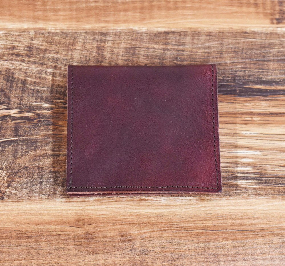 【一点限り】栃木レザー コンパクト 薄マチ 二つ折り 軽い ミニ財布 本革 レザー ギフト ワインレッド