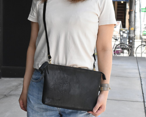 シーンに合わせて使い分け♪4Wayマルチバッグ】栃木レザー ショルダー