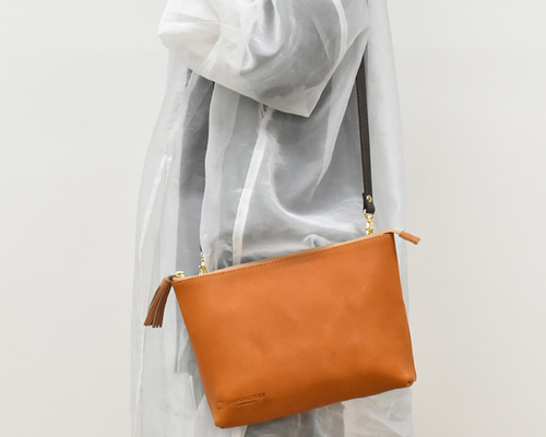 シーンに合わせて使い分け♪4Wayマルチバッグ】栃木レザー ショルダー