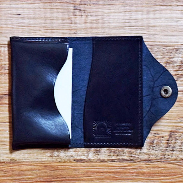 Himeji Horse 皮革名片夾名片盒飾有拉皮黑色刻字 JAK001 第1張的照片