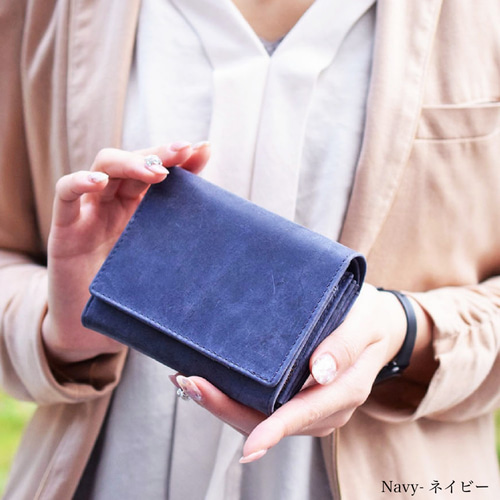 新品ラルフローレン　エイジングを楽しむ高級感ある上品ネイビー革スマート財布　希少 ポロ ラルフローレン 長財布 ラウンドファスナーエンボス メンズ P
