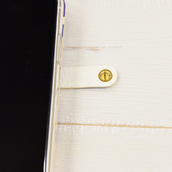 【限量特價】幾乎相容於所有型號！ iPhone 16 真皮手機殼，翻蓋式 TOK001 第8張的照片