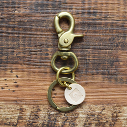 槓桿 Nasukan 鑰匙鏈，黃銅和櫪木皮革製成，帶扁平雙環 古董鑰匙包 JAK040 第1張的照片