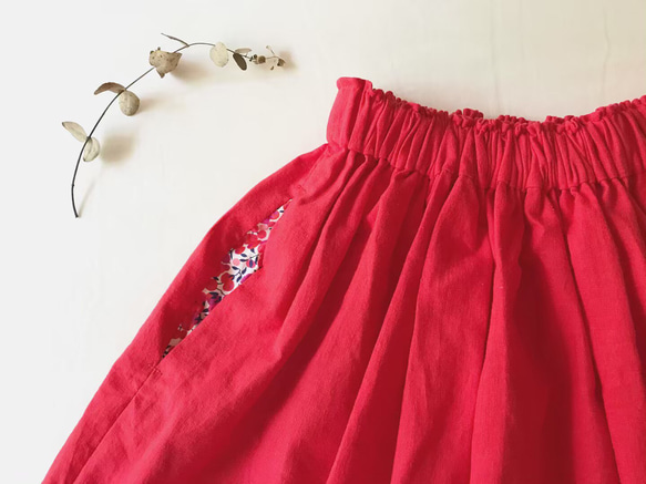 ウィルトシャー/リバティポケットのギャザースカート/赤/100〜160 子供  