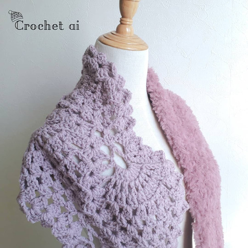 ボタニカルレース模様の手編みファースヌード PINK × PINK スヌード 