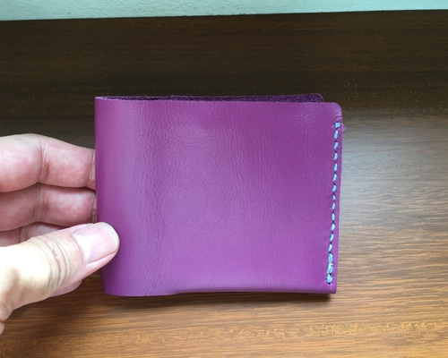 早い者勝ち特価未使用VALORE 二つ折り財布 紫 レザー アーペーセー (アー・ペー・セー) 二つ折り財布 財布 メンズ