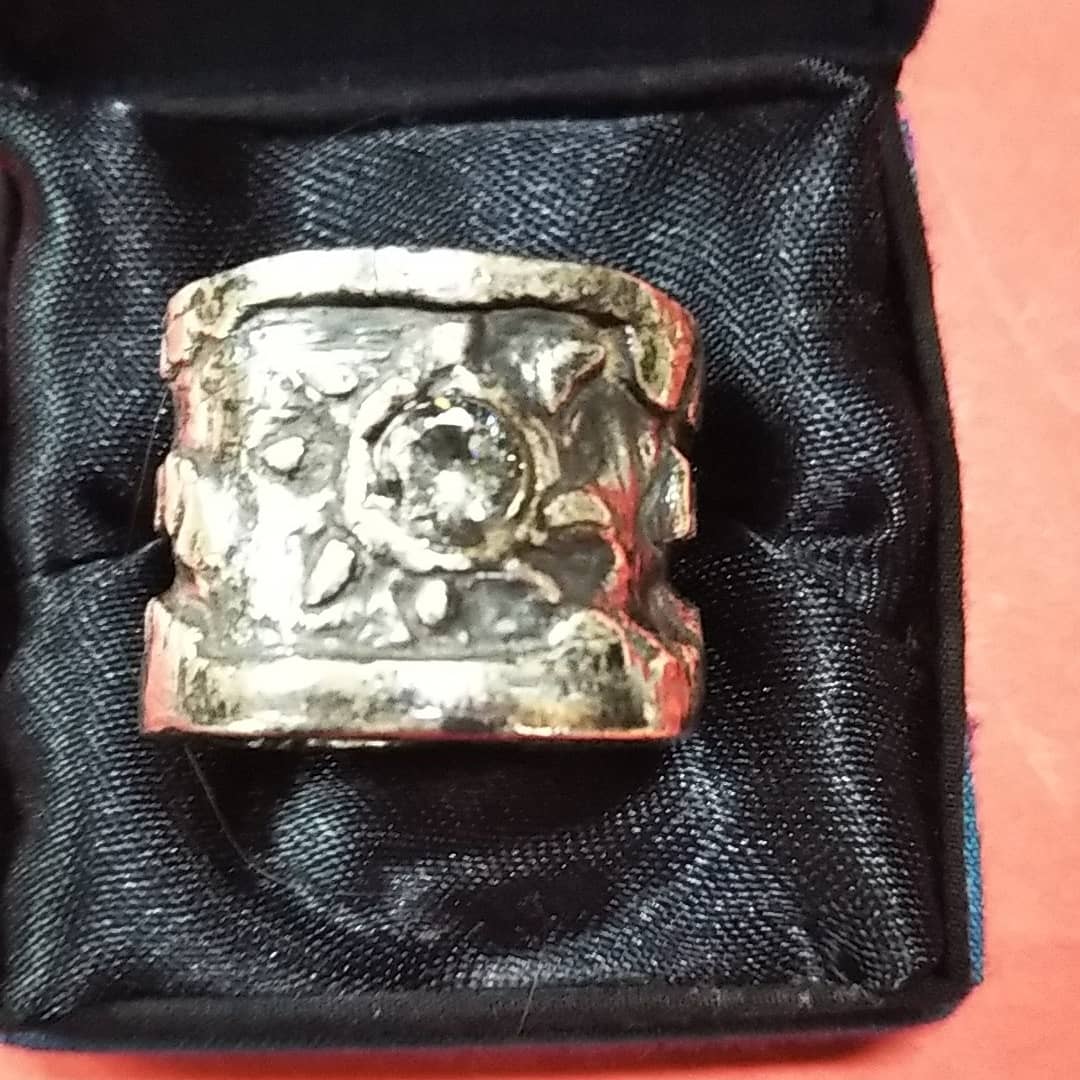 銀粘土を使って作った太陽☀の指輪