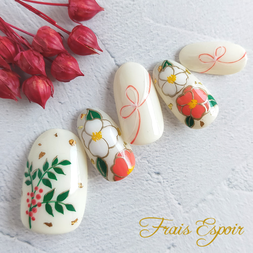 椿と南天の水引きネイル 白ver （和 成人式 和装 和柄 振袖 前