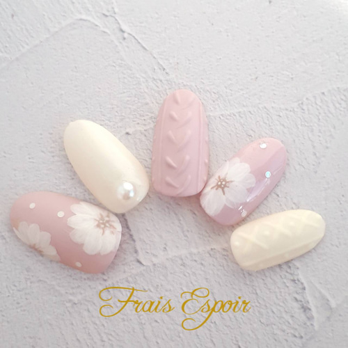 ピンクと白のニットネイル （冬 ニット マット ガーリー) ネイルチップ  