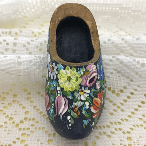 楽天市場】バイキング viking 海賊 置物 木製 オブジェ ウッド Jacob Jensen リプロダクト品 北欧 天然木 木のオブジェ 木製玩具  雑貨 かわいい 可愛い おしゃれ インテリア インテリア小物 北欧雑貨 おもちゃ ハンドメイド 送料無料 HOSHINOTORI : TRIBOW