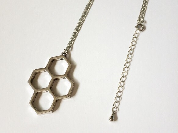 Honeycomb pendant 3枚目の画像