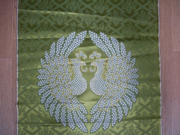 婚礼夜具「布団生地」緞子のハギレ 3枚目の画像
