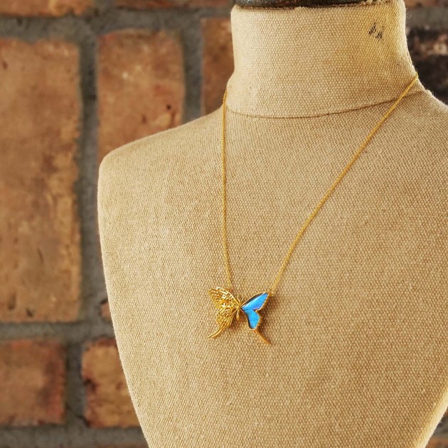 本物の蝶の羽　透かしデザインアゲハ蝶ネックレス　ゼフィリティスモルフォ　[zps027g-zep]
