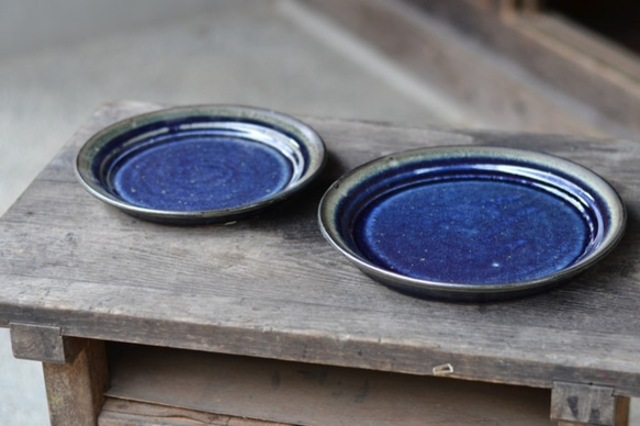 青釉８寸皿 2枚目の画像