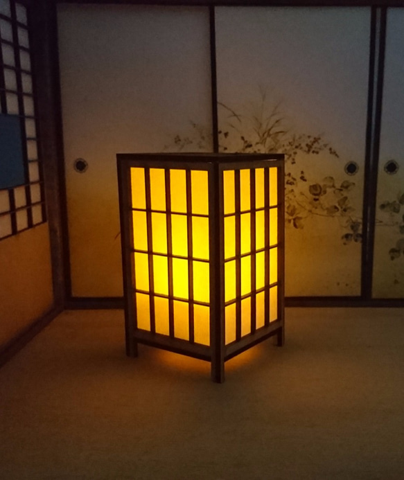 卓上ミニチュア スタンドライト LED スタンドライト ガチャ ２点 セット ③ 卓上ミニチュア スタンドライト LED スタンドライト ガチャ 2点