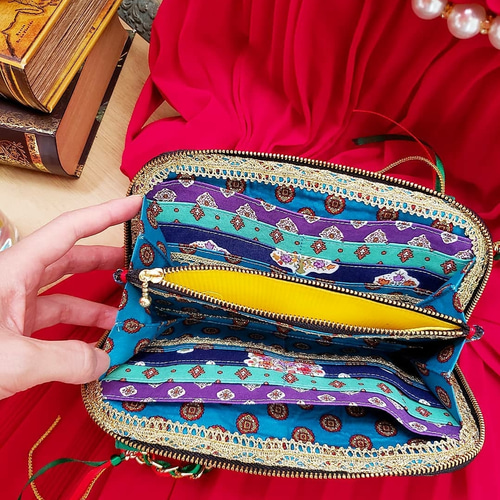 虫さんビーズ刺繍の長財布☆オーダー 長財布 まりねま 通販｜Creema 