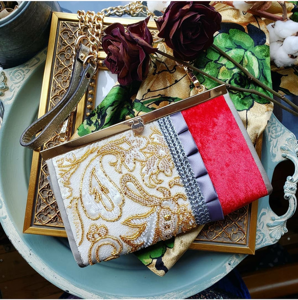 ビーズ刺繍がま口長財布 長財布 まりねま 通販 10596604|Creema ビーズ刺繍がま口長財布 長財布 まりねま 通販 10596604|Creema