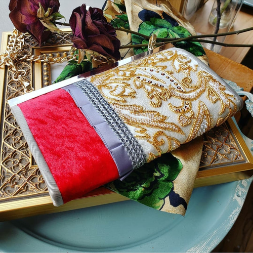 ビーズ刺繍がま口長財布 長財布 まりねま 通販 10596604|Creema ビーズ刺繍がま口長財布 長財布 まりねま 通販 10596604|Creema