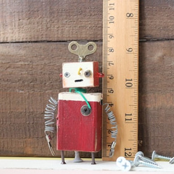 木製ロボット(赤) 5枚目の画像