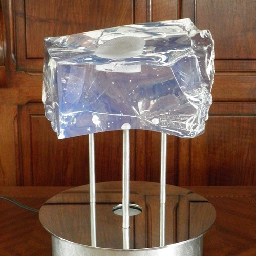 ガラスの塊を使った神秘的な照明 花器 立体・オブジェ kumuto 通販