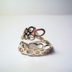 らせん雲リングspiral cloud　シルバーSV925　シンプル&クール　受注製作　送料無料⁂ギフト＊自分へのご褒美 2枚目の画像