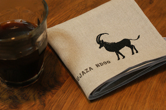 セーブルアンテロープ/リネンクロス⁂美しくてスタイリッシュなハンカチ⁂ 1枚目の画像