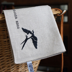 つばめ swallow/リネンクロス～幸せを呼ぶ鳥～強く美しい翼に願いを～⁂送料無料⁂ 4枚目の画像