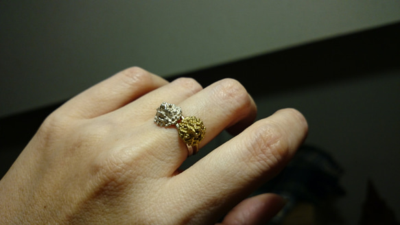 粔籹（おこし）Ring-小山　金銀2本set　可愛らしい重ね付け⋆*⋆２色使い＊装いに合わせやすい♪ 5枚目の画像
