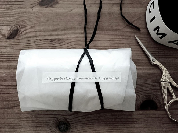 鳥の群れネックレス/黄金色～７羽が舞う　美しい鳥の旅立ち～ギフト＊自分へのご褒美に＊受注・送料無料 10枚目の画像