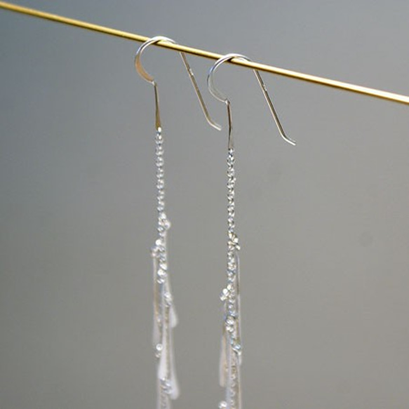 鈴なりピアス～たおやかに耳元で揺れる～シャープ＆クール～総シルバー＊*ギフト*＊自分へのご褒美に～受注製作・送料無料 5枚目の画像