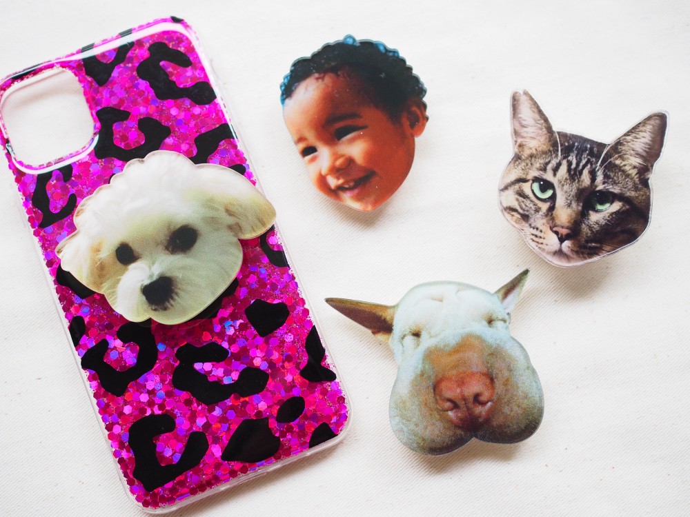 iphone13pro galaxy xperiaお好きな顔写真が入れられるグリップ付き名入れスマホケース