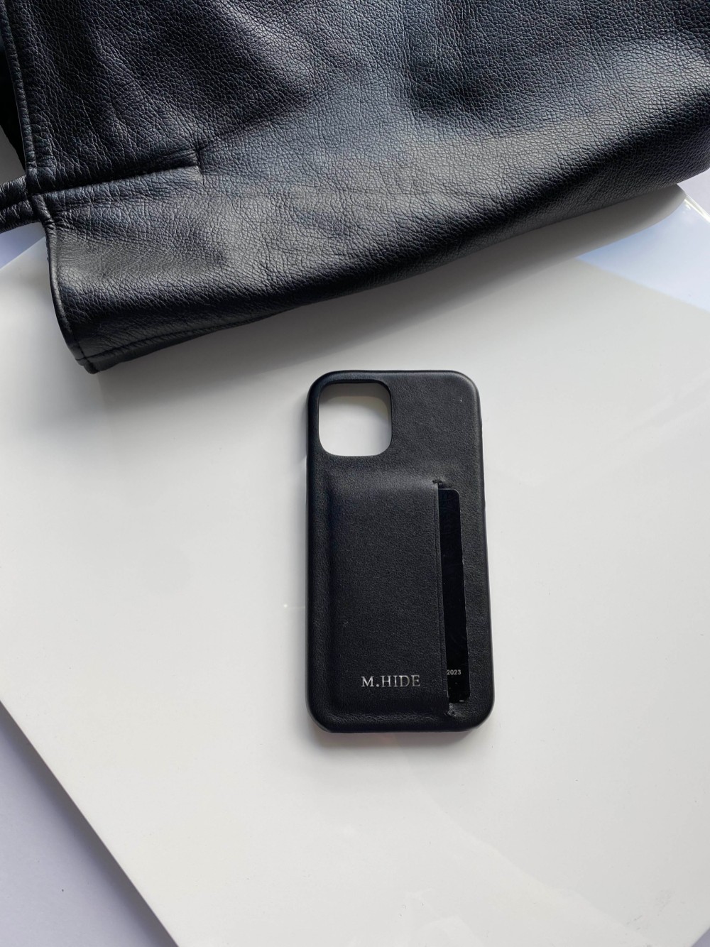 名入れ可　本革　レザー カード収納  名入れ レザーiphoneケース