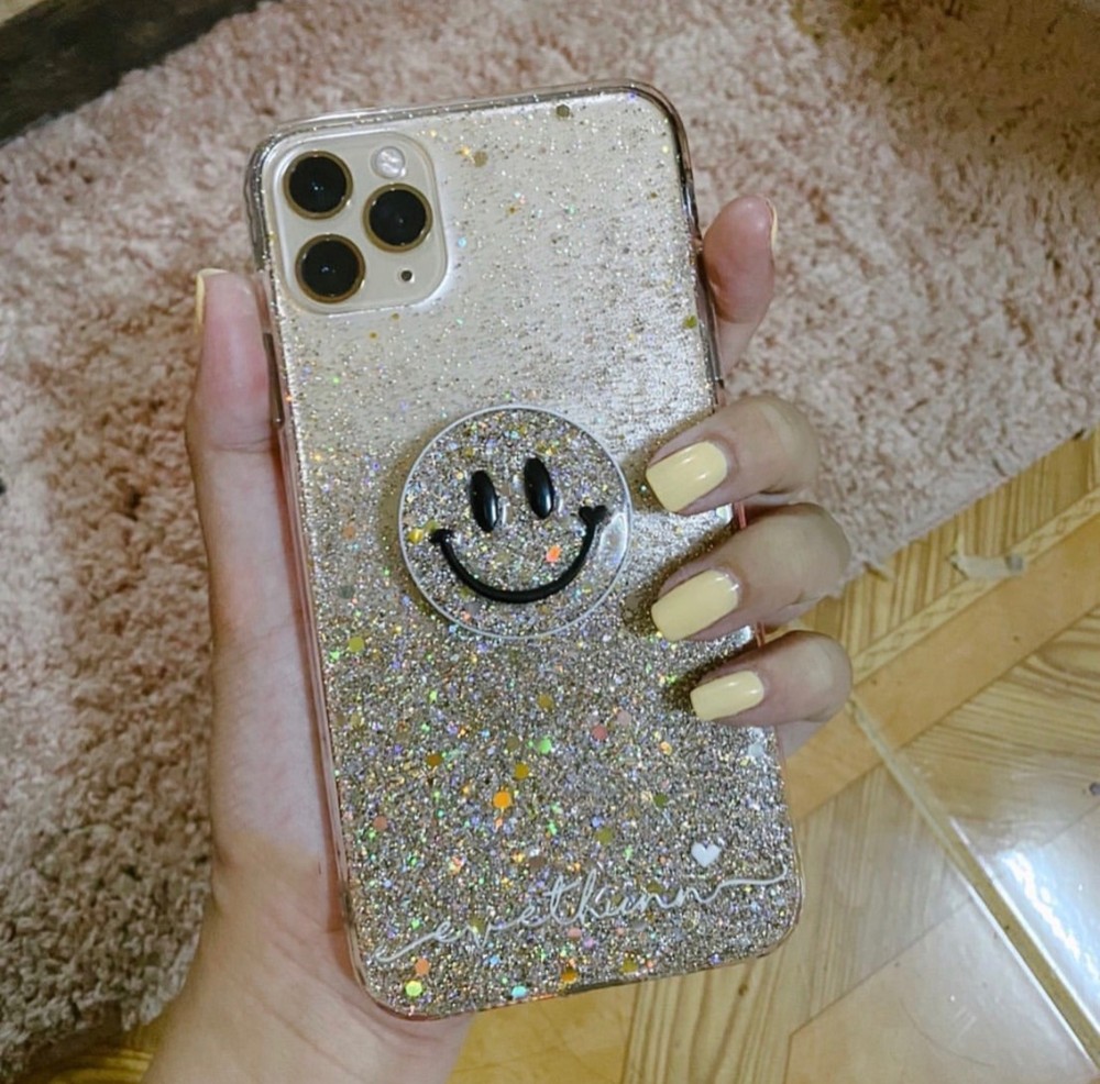 受注生産　グリップ付きあなただけのイニシャルやロゴが入れられるスマホケース