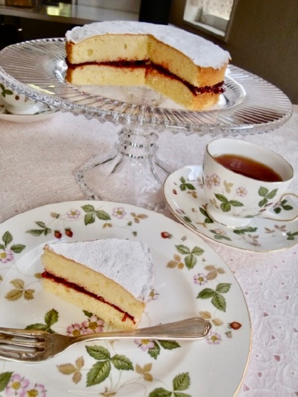 ヴィクトリアサンドイッチケーキ 15cm　（国産バター・国産小麦粉使用） 4枚目の画像