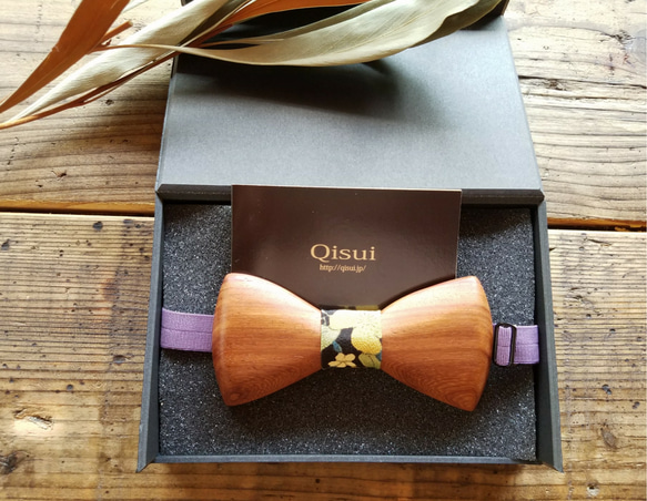 『WOODEN BOW TIE(素材:紫檀)』 1枚目の画像