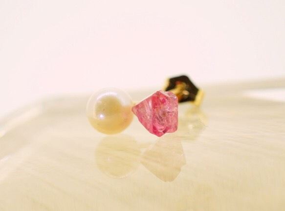 ☆SALE☆【K14gf】ピンクスピネル×あこや本真珠のピアス 2枚目の画像